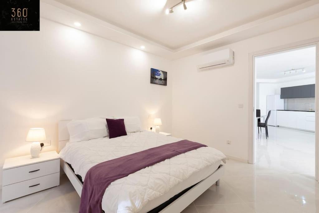 Spacious 2Br Apt In Qawra - Perfect For Families By 360 Estates St. Paul's Bay Exteriör bild